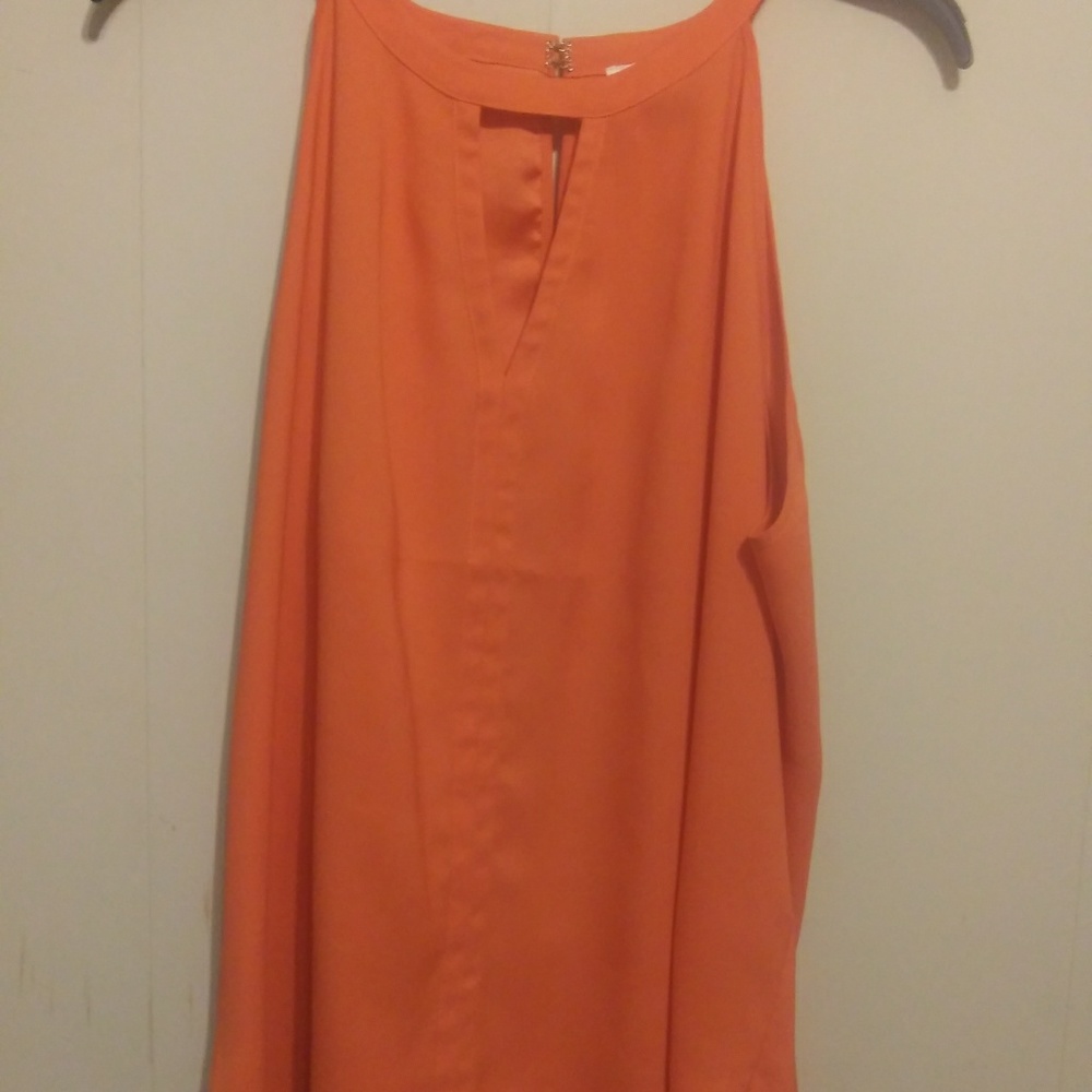 Kenneth Cole top